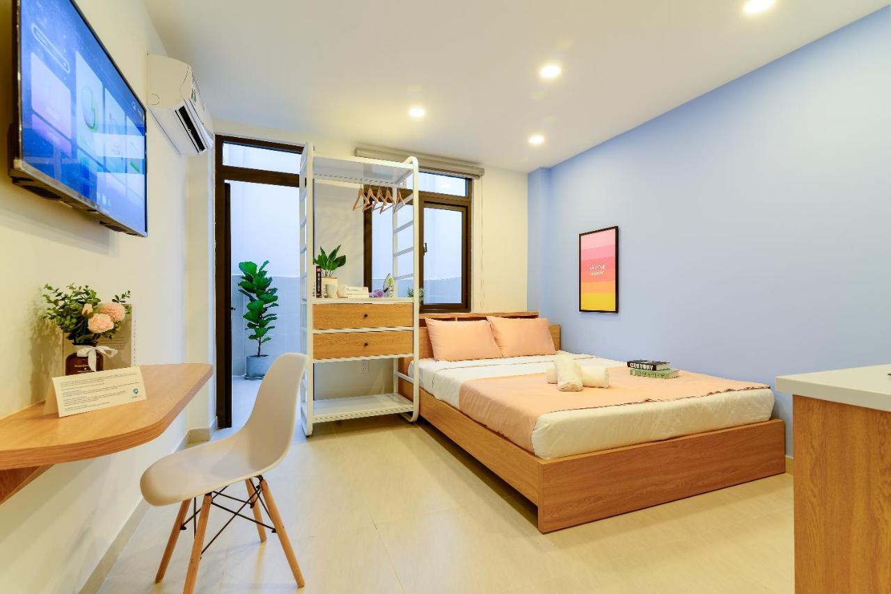 Cozrum Homes - Rivera Corner Thành Pho Ho Chí Minh Esterno foto