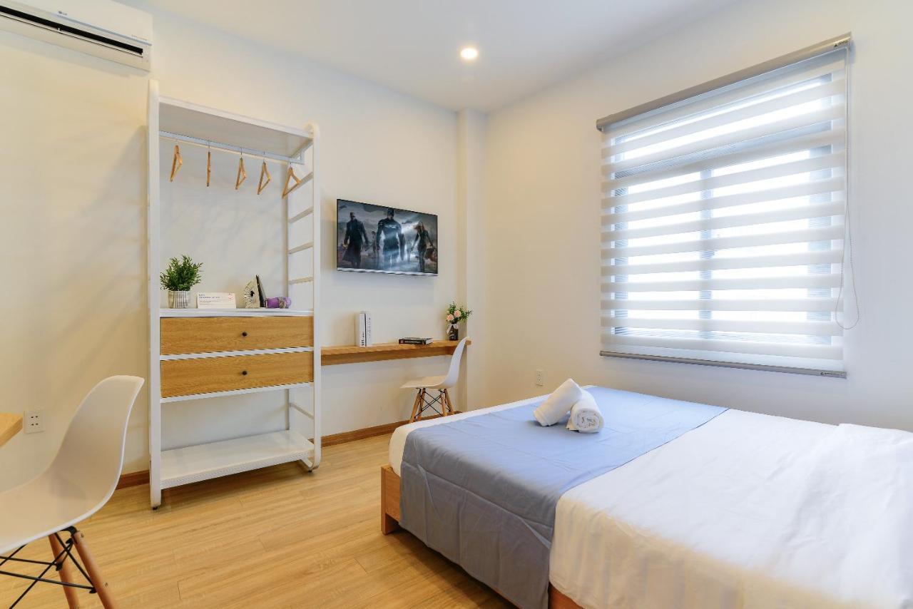 Cozrum Homes - Rivera Corner Thành Pho Ho Chí Minh Esterno foto