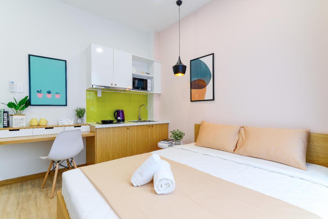 Cozrum Homes - Rivera Corner Thành Pho Ho Chí Minh Esterno foto
