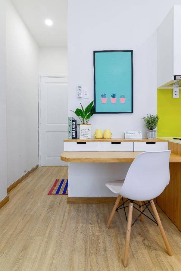 Cozrum Homes - Rivera Corner Thành Pho Ho Chí Minh Esterno foto