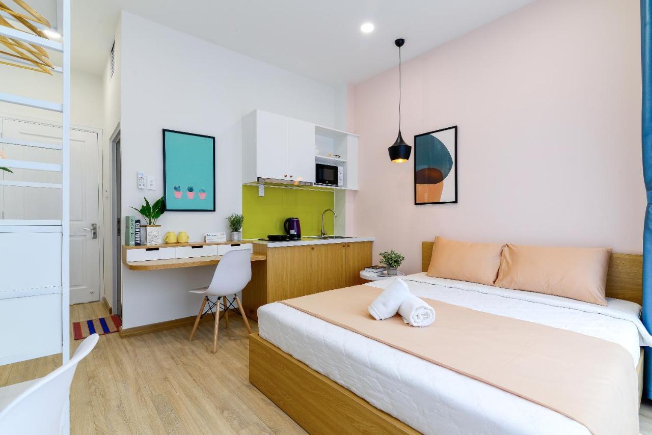 Cozrum Homes - Rivera Corner Thành Pho Ho Chí Minh Esterno foto
