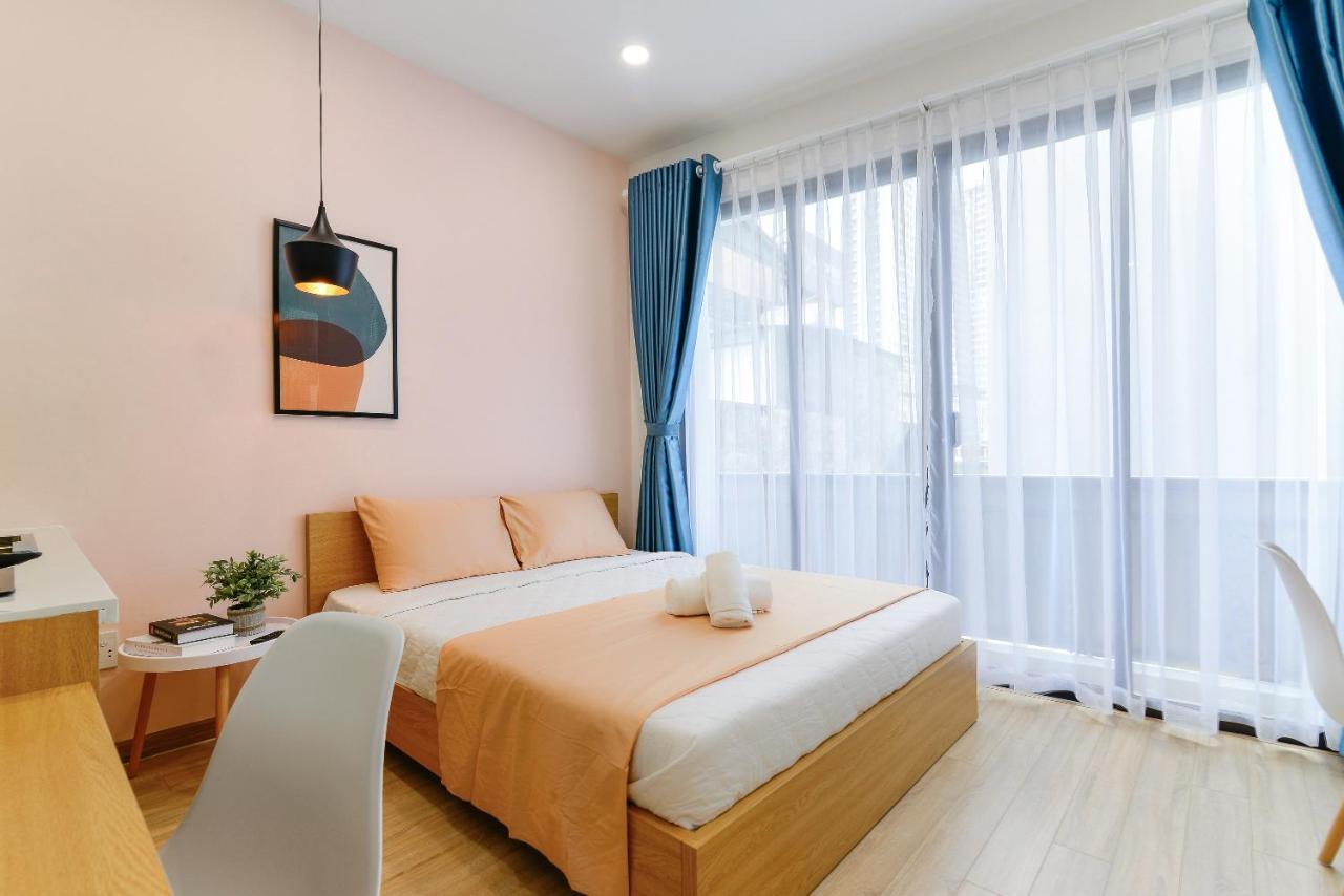Cozrum Homes - Rivera Corner Thành Pho Ho Chí Minh Esterno foto